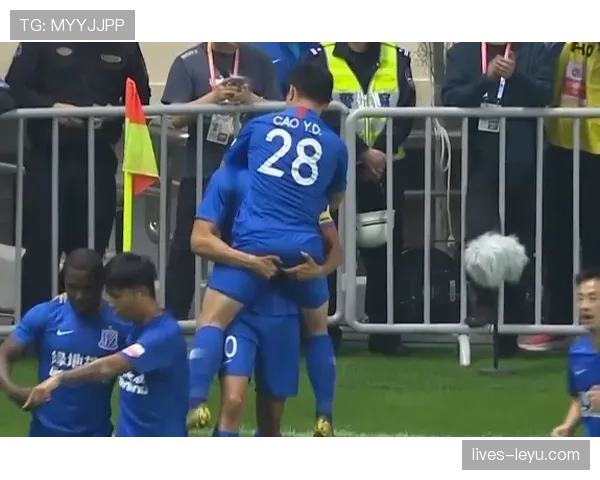 奥纳丘状态火热助球队崛起，惊艳表现成焦点