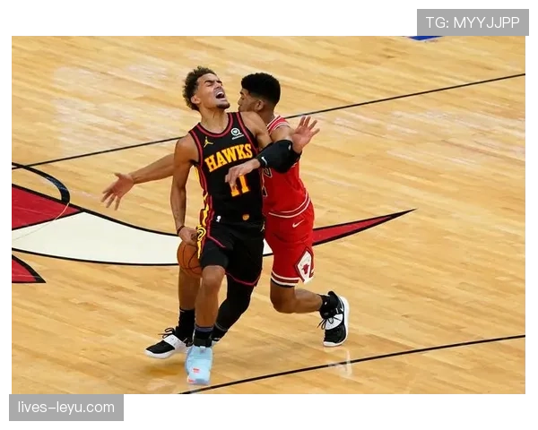 莱奥锋线爆发状态回勇，助球队强势冲击胜利新高